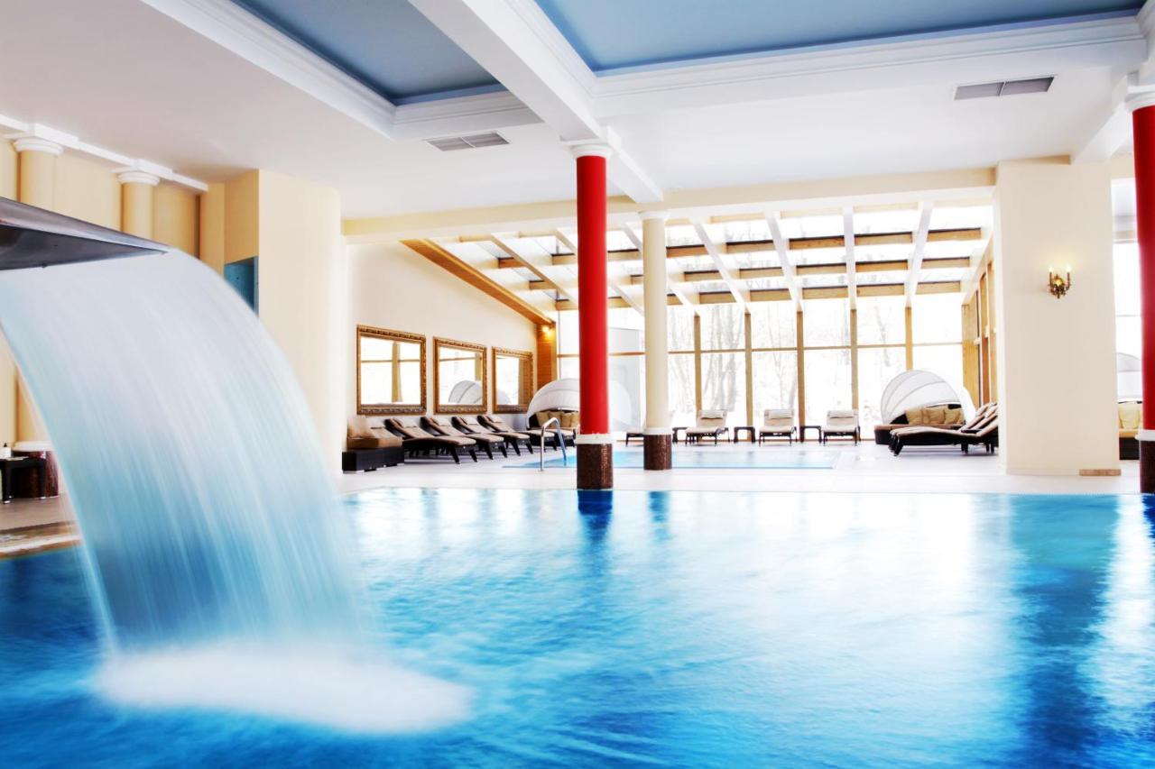 Palac Zelechow Spa & Wellness Hotel Eksteriør billede