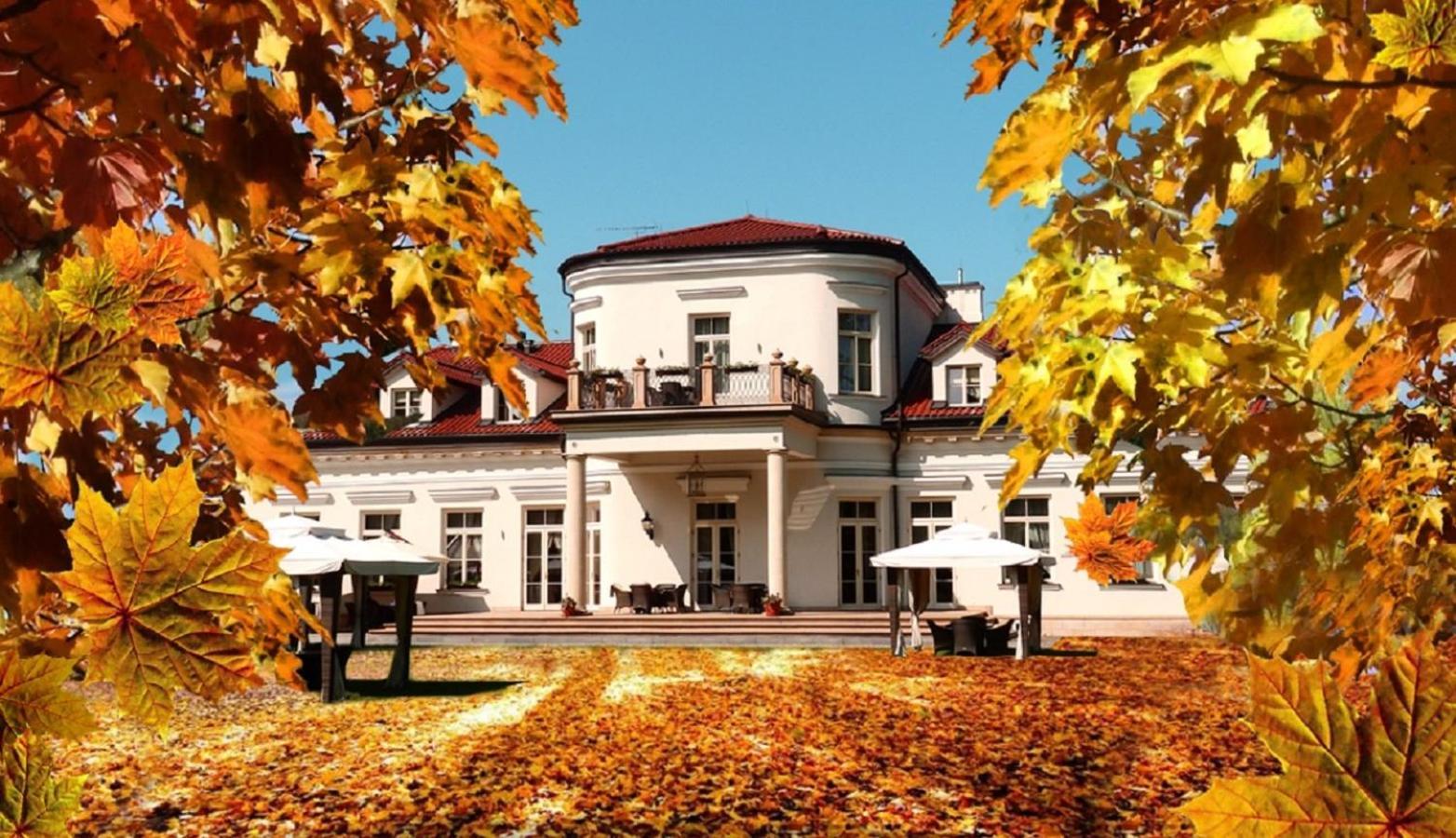 Palac Zelechow Spa & Wellness Hotel Eksteriør billede